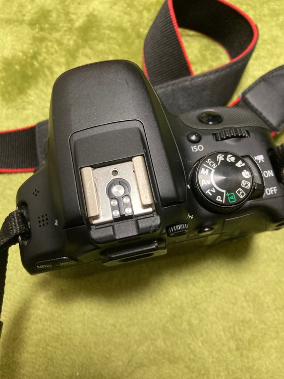 EOS Kiss X7（カメラ）の商品画像 - 査定依頼日：2023年4月4日 - 最高査定価格：20,000円