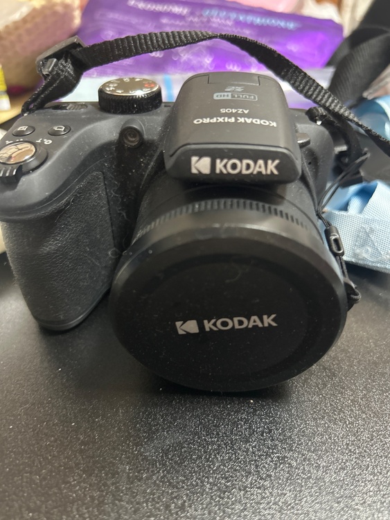 Kodak plxpoo az405（カメラ）の商品画像 - 査定依頼日：2026年4月22日 - 最高査定価格：7,100円