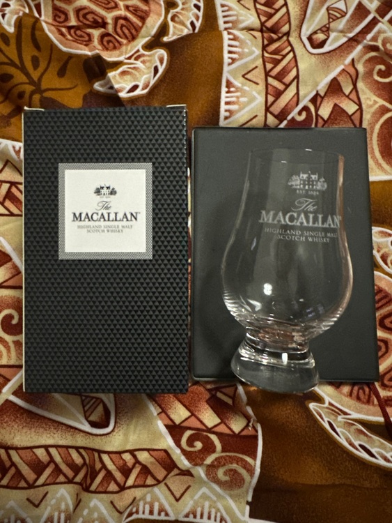 ウイスキー マッカラン （お酒）の商品画像 - 査定依頼日：2025年6月9日 - 最高査定価格：32,000円