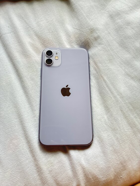 iPhone11パープル（スマホ）の商品画像 - 査定依頼日：2025年5月4日 - 最高査定価格：17,000円