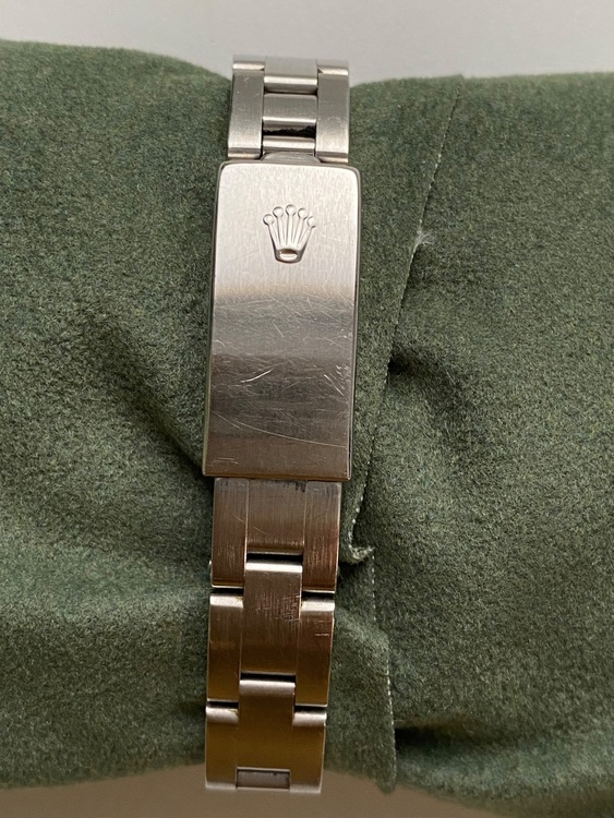 ロレックス パーペチュアル （高級時計）の商品画像 - 査定依頼日：2025年10月17日 - 最高査定価格：430,000円