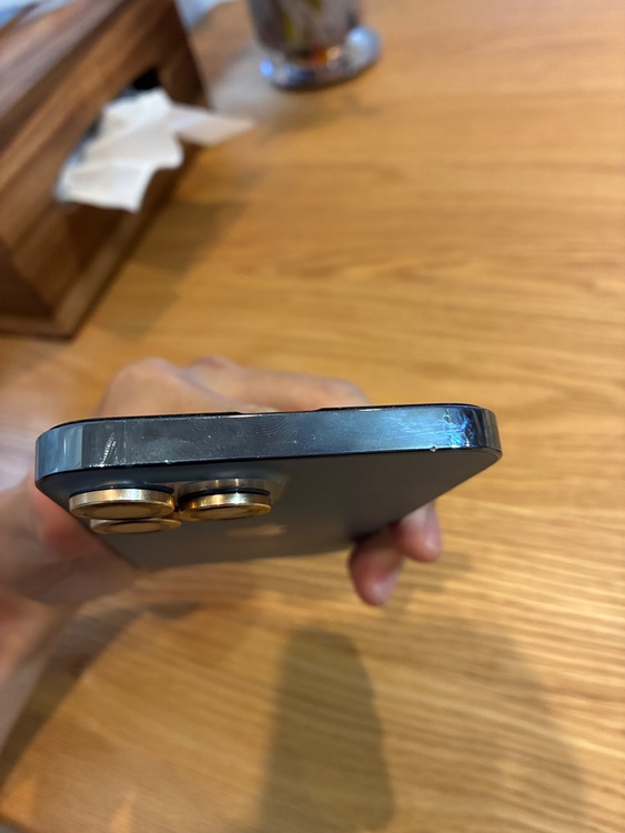 iPhone iPhone 13 Pro Max 128GB SIMフリー（スマホ）の商品画像 - 査定依頼日：2026年7月17日 - 最高査定価格：60,000円