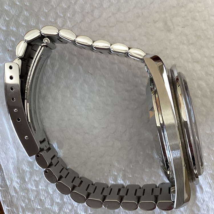 オメガ スピードマスター 3590500（高級時計）の商品画像 - 査定依頼日：2025年12月26日 - 最高査定価格：600,000円