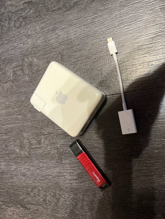 ・Apple AirMac Express Bace Station ・USBメ（PC・タブレット）の商品画像 - 査定依頼日：2022年11月12日