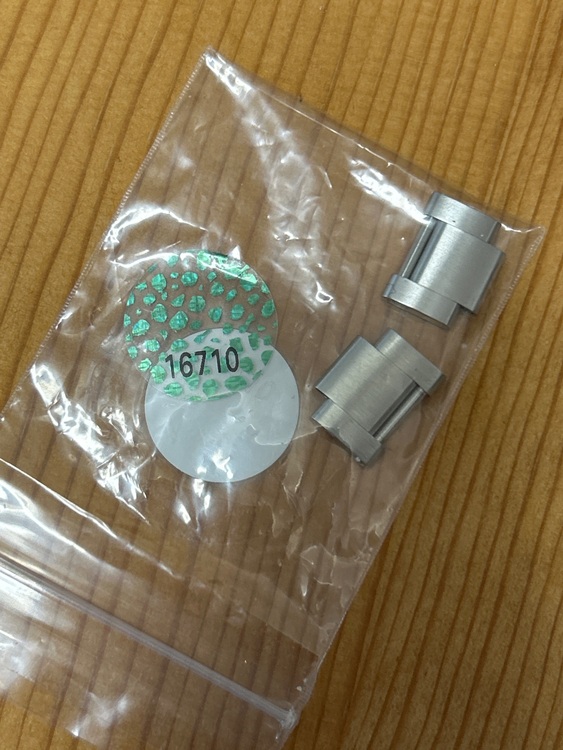 ロレックス GMTマスター 1671（高級時計）の商品画像 - 査定依頼日：2025年7月15日 - 最高査定価格：1,950,000円