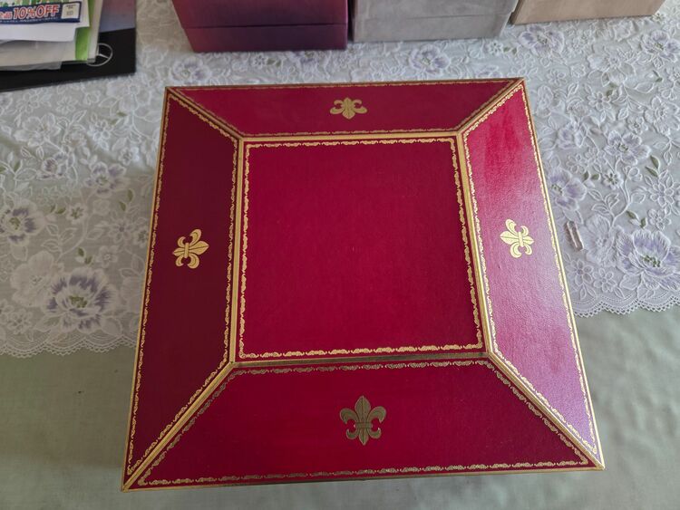 ブランデー レミーマルタン （お酒）の商品画像 - 査定依頼日：2025年11月18日 - 最高査定価格：121,000円