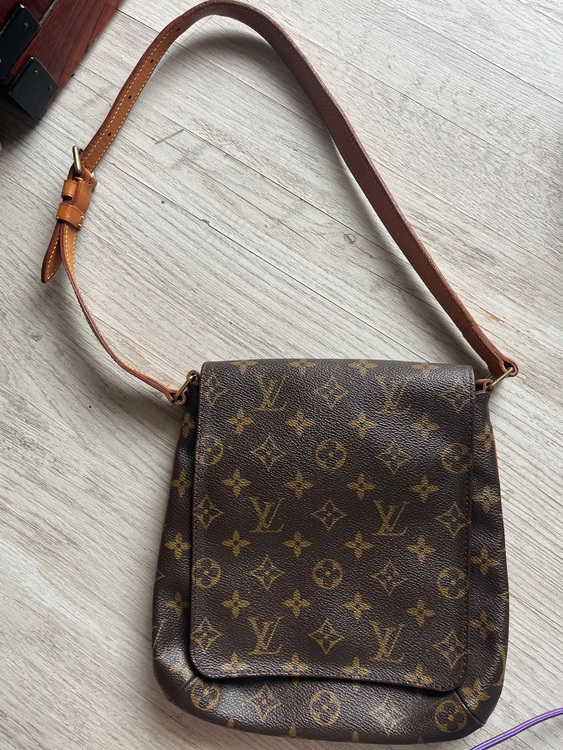 ルイヴィトン モノグラム （ブランドバッグ）の商品画像 - 査定依頼日：2025年6月23日 - 最高査定価格：68,000円