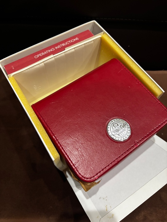 オメガ スピードマスター （高級時計）の商品画像 - 査定依頼日：2026年3月11日 - 最高査定価格：330,000円