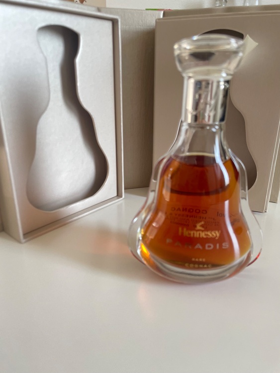 Paradise 50ml（お酒）の商品画像 - 査定依頼日：2026年4月23日 - 最高査定価格：10,000円