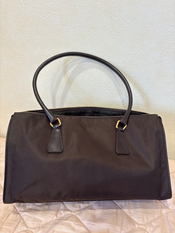 プラダ  （ブランドバッグ）の商品画像 - 査定依頼日：2025年9月29日 - 最高査定価格：45,000円