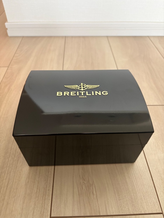 ブライトリング クロノマット （高級時計）の商品画像 - 査定依頼日：2026年2月14日 - 最高査定価格：320,000円