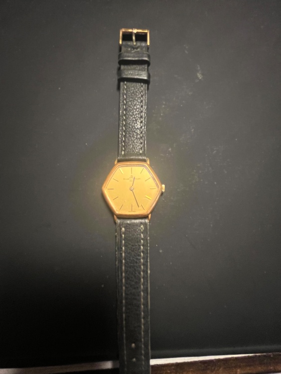 その他 その他 B37097（高級時計）の商品画像 - 査定依頼日：2026年2月26日 - 最高査定価格：500,000円