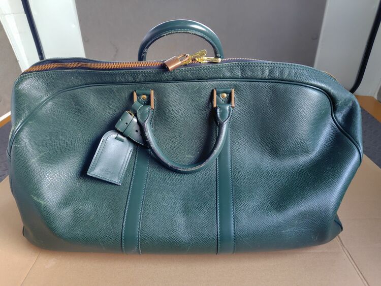 ルイヴィトン タイガ （ブランドバッグ）の商品画像 - 査定依頼日：2025年8月19日 - 最高査定価格：60,000円