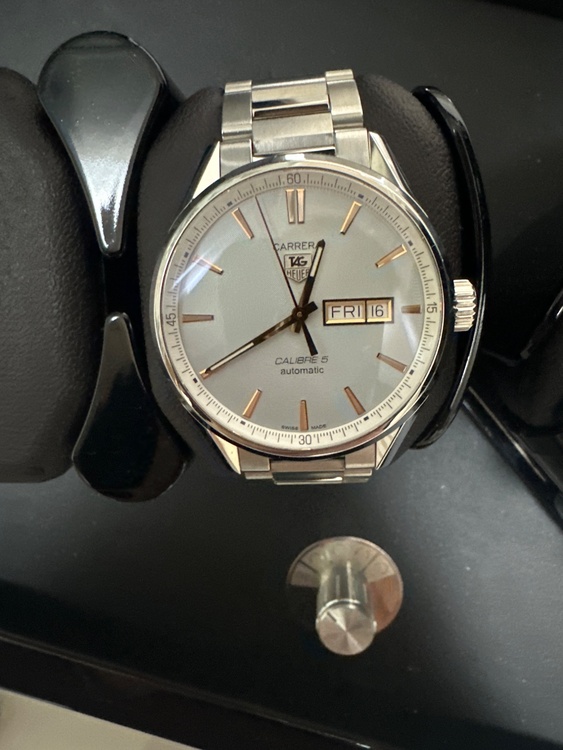 タグホイヤー カレラ （高級時計）の商品画像 - 査定依頼日：2026年1月16日 - 最高査定価格：300,000円