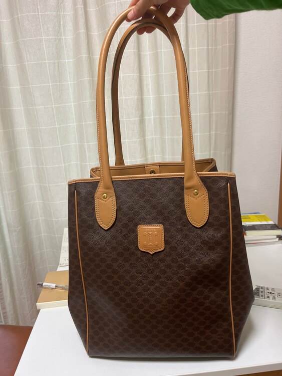 セリーヌ  （ブランドバッグ）の商品画像 - 査定依頼日：2025年5月30日 - 最高査定価格：40,000円