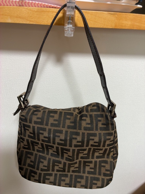 FENDI ワンショルダー（ブランドバッグ）の商品画像 - 査定依頼日：2025年12月2日 - 最高査定価格：90,000円