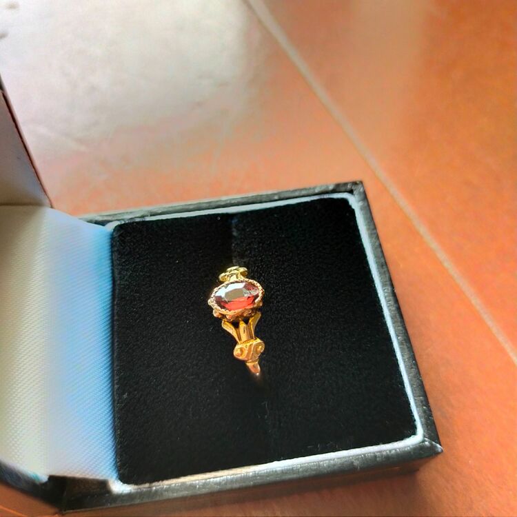 ガーネットのリング（金・貴金属）の商品画像 - 査定依頼日：2025年9月26日 - 最高査定価格：20,000円