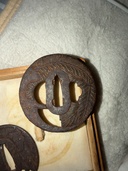 日本刀鍔（美術品・骨董品）の商品画像 - 査定依頼日：2025年12月30日 - 最高査定価格：100,000円