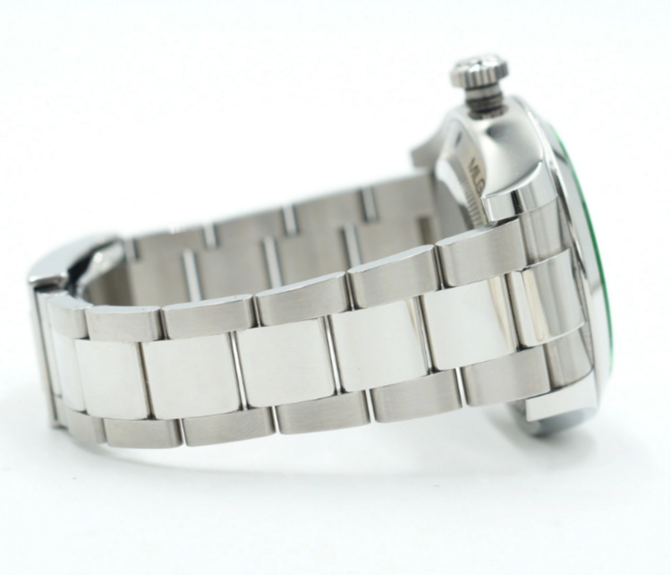 ロレックス ミルガウス ミルガウス（高級時計）の商品画像 - 査定依頼日：2025年7月2日 - 最高査定価格：1,400,000円