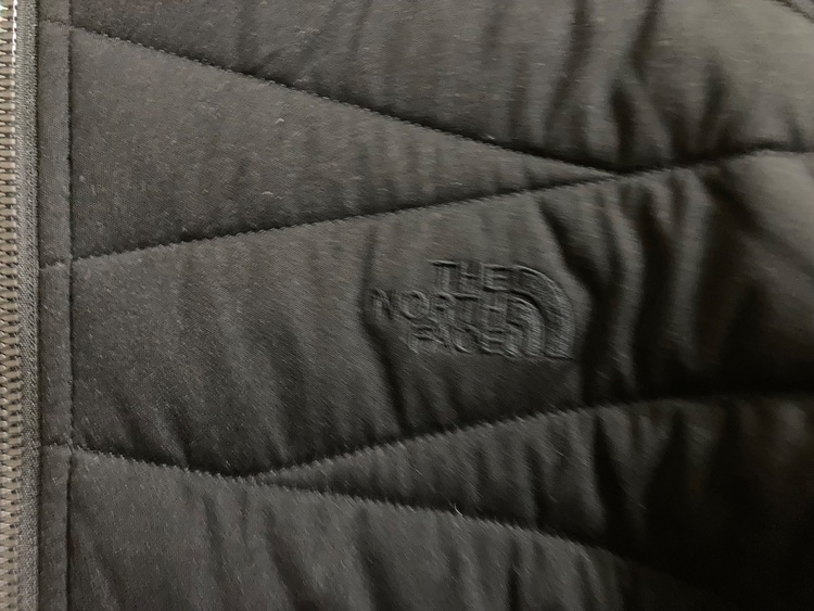 ザノースフェイス ホワイトレーベル VX HEAT ジャケット】（古着・ファッション）の商品画像 - 査定依頼日：2025年10月10日 - 最高査定価格：1,000円