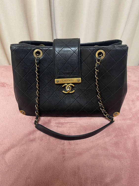 CHANEL チェーンマトラッセ　スーパーモデル　（ブランドバッグ）の商品画像 - 査定依頼日：2026年4月29日 - 最高査定価格：263,000円