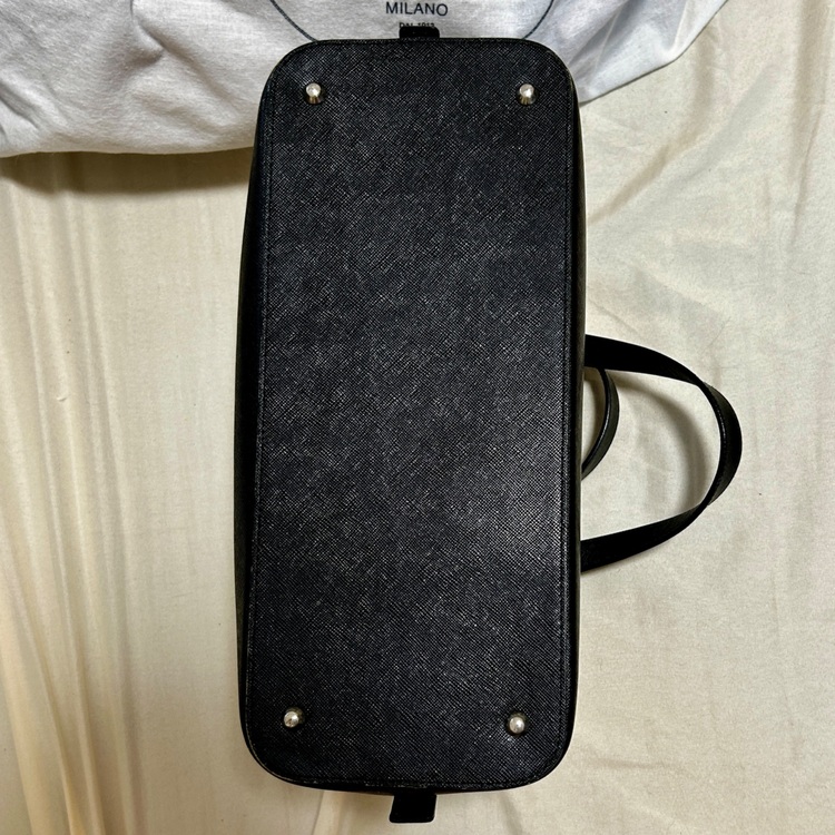 不明（ブランドバッグ）の商品画像 - 査定依頼日：2025年6月28日 - 最高査定価格：8,000円