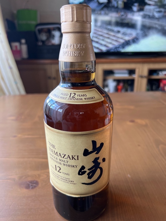 ウイスキー サントリー山崎 （お酒）の商品画像 - 査定依頼日：2026年5月4日 - 最高査定価格：16,500円