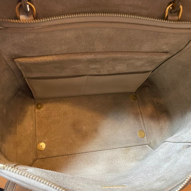 ベルトバッグ　ミニ（ブランドバッグ）の商品画像 - 査定依頼日：2025年4月14日 - 最高査定価格：100,000円