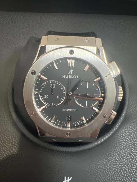 ウブロ クラシックフュージョン （高級時計）の商品画像 - 査定依頼日：2025年9月18日 - 最高査定価格：750,000円