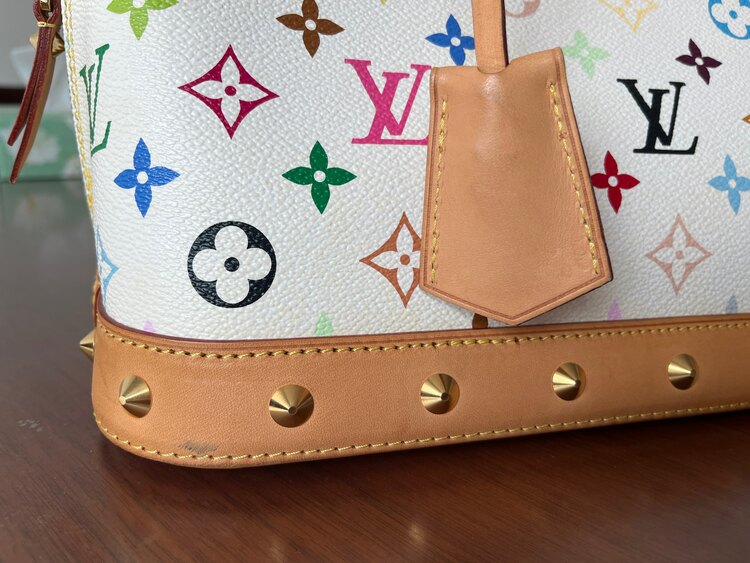 ルイヴィトン マルチカラー （ブランドバッグ）の商品画像 - 査定依頼日：2025年4月18日 - 最高査定価格：140,000円