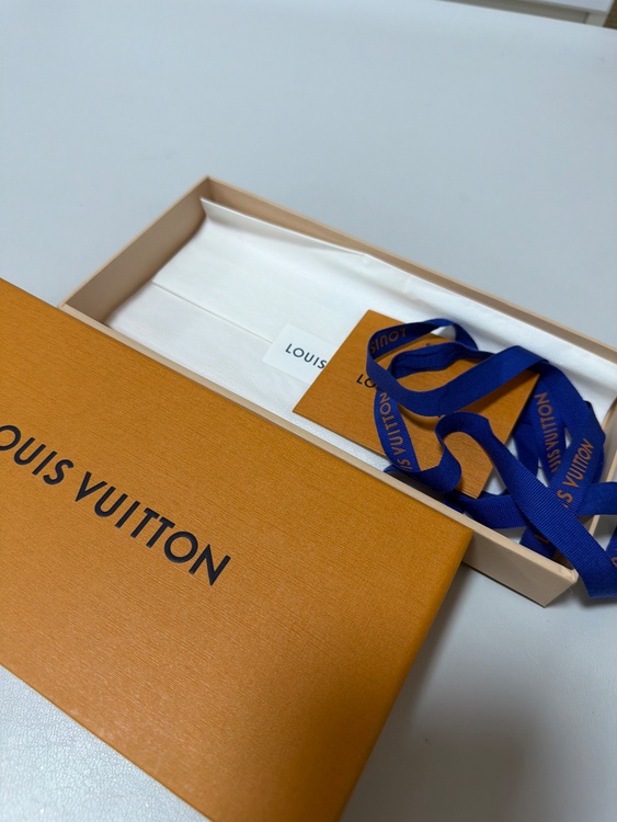 モノグラム　長財布（ブランド財布・小物）の商品画像 - 査定依頼日：2026年2月4日 - 最高査定価格：6,000円