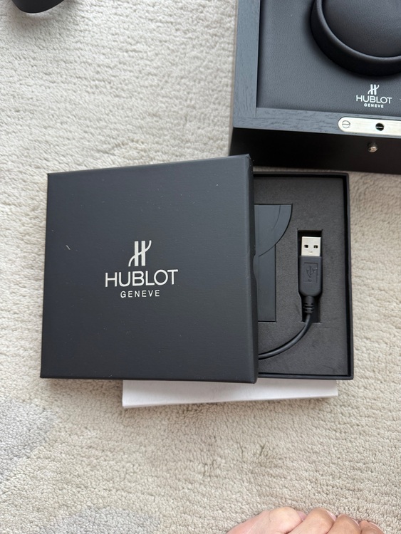 ウブロ ビックバン 301.SX.1170.（高級時計）の商品画像 - 査定依頼日：2025年6月14日 - 最高査定価格：800,000円