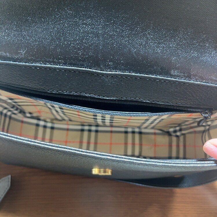 その他 バーバリー （ブランドバッグ）の商品画像 - 査定依頼日：2025年4月10日 - 最高査定価格：5,000円
