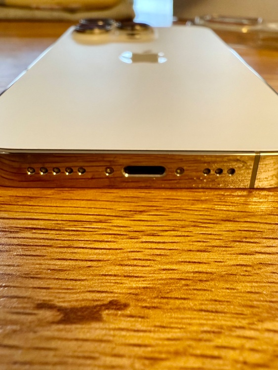 iPhone 14 Pro 128GB SIMフリー（スマホ）の商品画像 - 査定依頼日：2025年6月26日 - 最高査定価格：80,000円