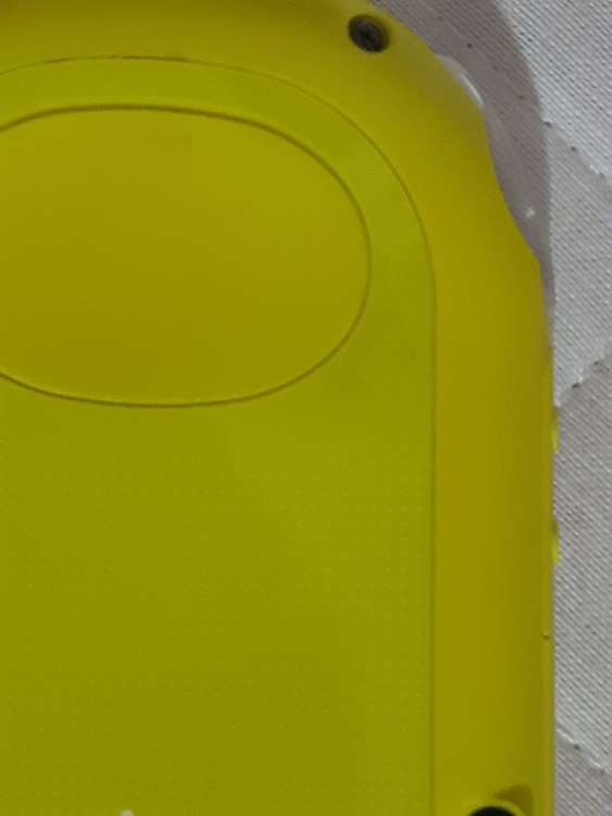 Ps vita ライトグリーン/ホワイト PCH-2000ZA13（ゲーム機本体・ゲームソフト）の商品画像 - 査定依頼日：2023年1月29日 - 最高査定価格：5,500円