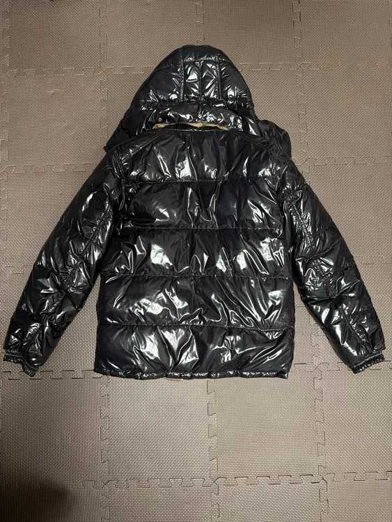 2445149（古着・ファッション）の商品画像 - 査定依頼日：2025年11月10日 - 最高査定価格：35,000円