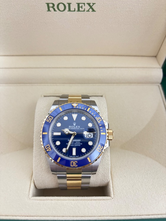 ロレックス サブマリーナー 126613l（高級時計）の商品画像 - 査定依頼日：2025年6月17日 - 最高査定価格：2,450,000円