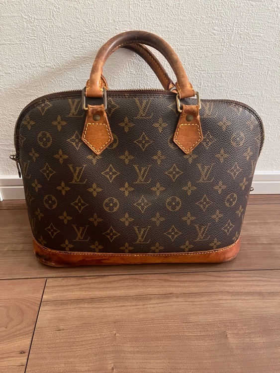 アルマ（ブランドバッグ）の商品画像 - 査定依頼日：2026年3月11日 - 最高査定価格：23,000円