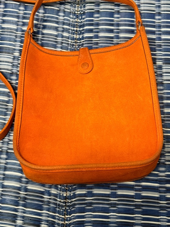 エルメス　エブリン　ミニ（ブランドバッグ）の商品画像 - 査定依頼日：2026年3月4日 - 最高査定価格：200,000円