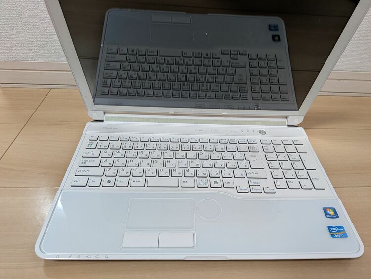 FMV A77GW   LIFEBOOK AH77/G（PC・タブレット）の商品画像 - 査定依頼日：2025年10月1日 - 最高査定価格：1,000円