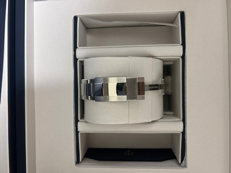 クロノマスタースポーツ（高級時計）の商品画像 - 査定依頼日：2025年5月7日 - 最高査定価格：1,550,000円