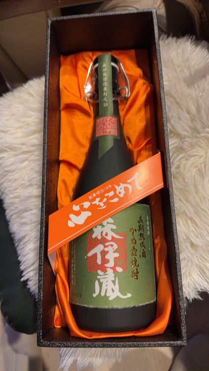 焼酎 森伊蔵 （お酒）の商品画像 - 査定依頼日：2025年12月11日 - 最高査定価格：13,000円