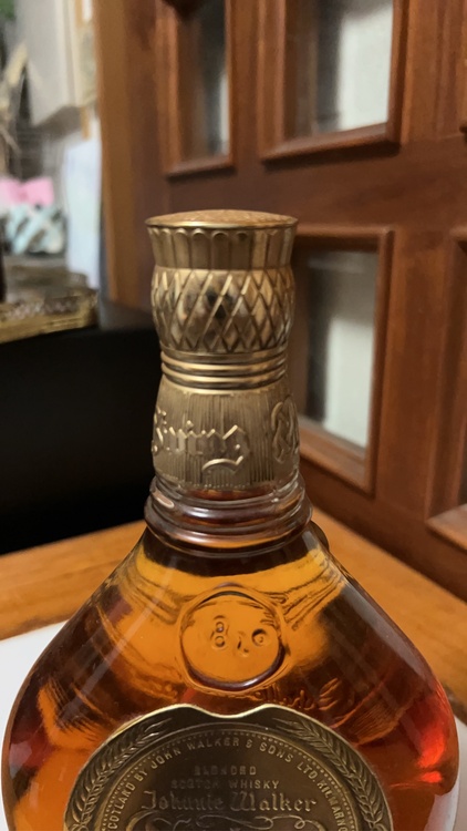 ジョニーウォーカー（お酒）の商品画像 - 査定依頼日：2026年1月4日 - 最高査定価格：100,000円