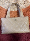 ハンドバッグ（ブランドバッグ）の商品画像 - 査定依頼日：2025年10月22日 - 最高査定価格：140,000円