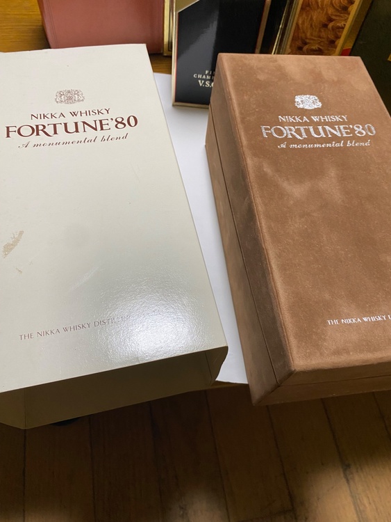 ニッカウイスキー、フォーチュン80（お酒）の商品画像 - 査定依頼日：2026年5月9日 - 最高査定価格：9,000円