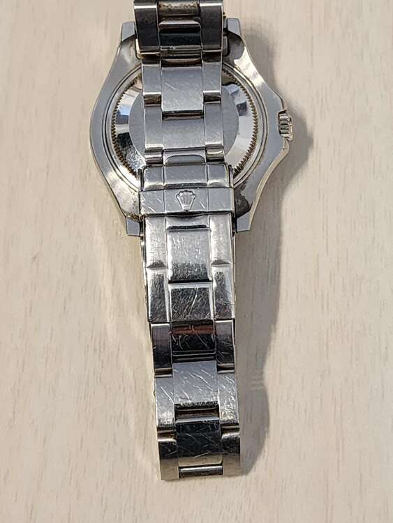 ロレックス　ヨットマスター（高級時計）の商品画像 - 査定依頼日：2025年1月17日 - 最高査定価格：820,000円