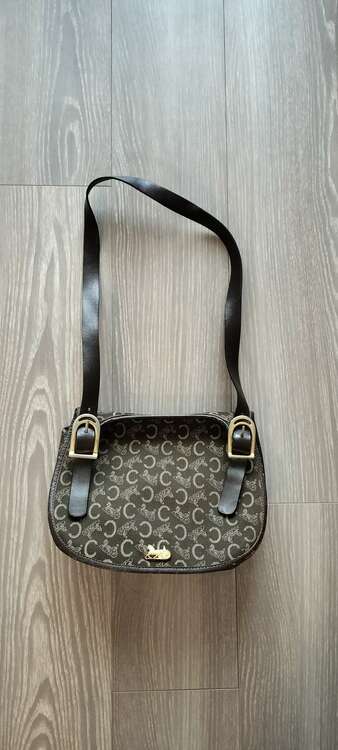 マカダム（ブランドバッグ）の商品画像 - 査定依頼日：2025年1月16日 - 最高査定価格：3,000円