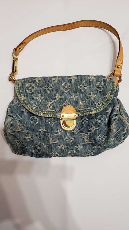 デニム　ミニプリーティ（ブランドバッグ）の商品画像 - 査定依頼日：2022年9月12日 - 最高査定価格：113,000円