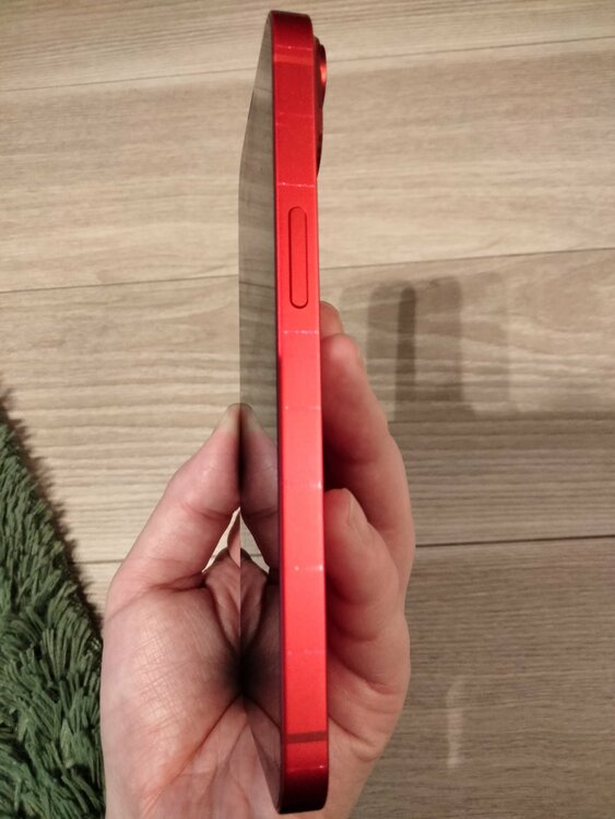 iPhone 14 128GB au（スマホ）の商品画像 - 査定依頼日：2026年3月20日 - 最高査定価格：39,000円