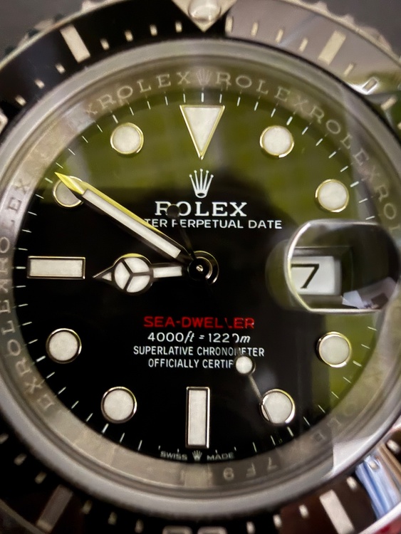ロレックス シードゥエラー 12660（高級時計）の商品画像 - 査定依頼日：2026年4月14日 - 最高査定価格：2,000,000円